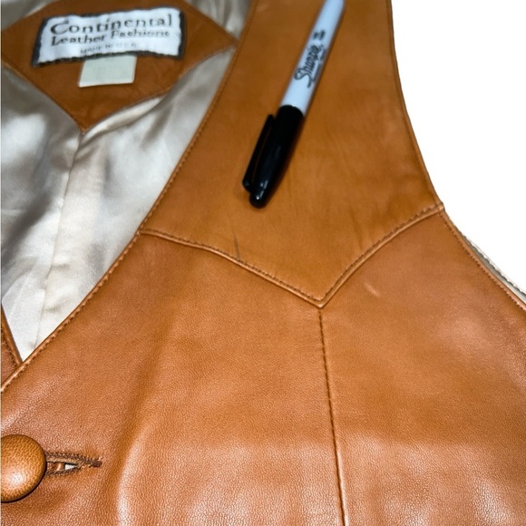 Vintage Continental Leather Fashions Mens Western Hippie Style Two Pocket Vest - Picture 11 of 15